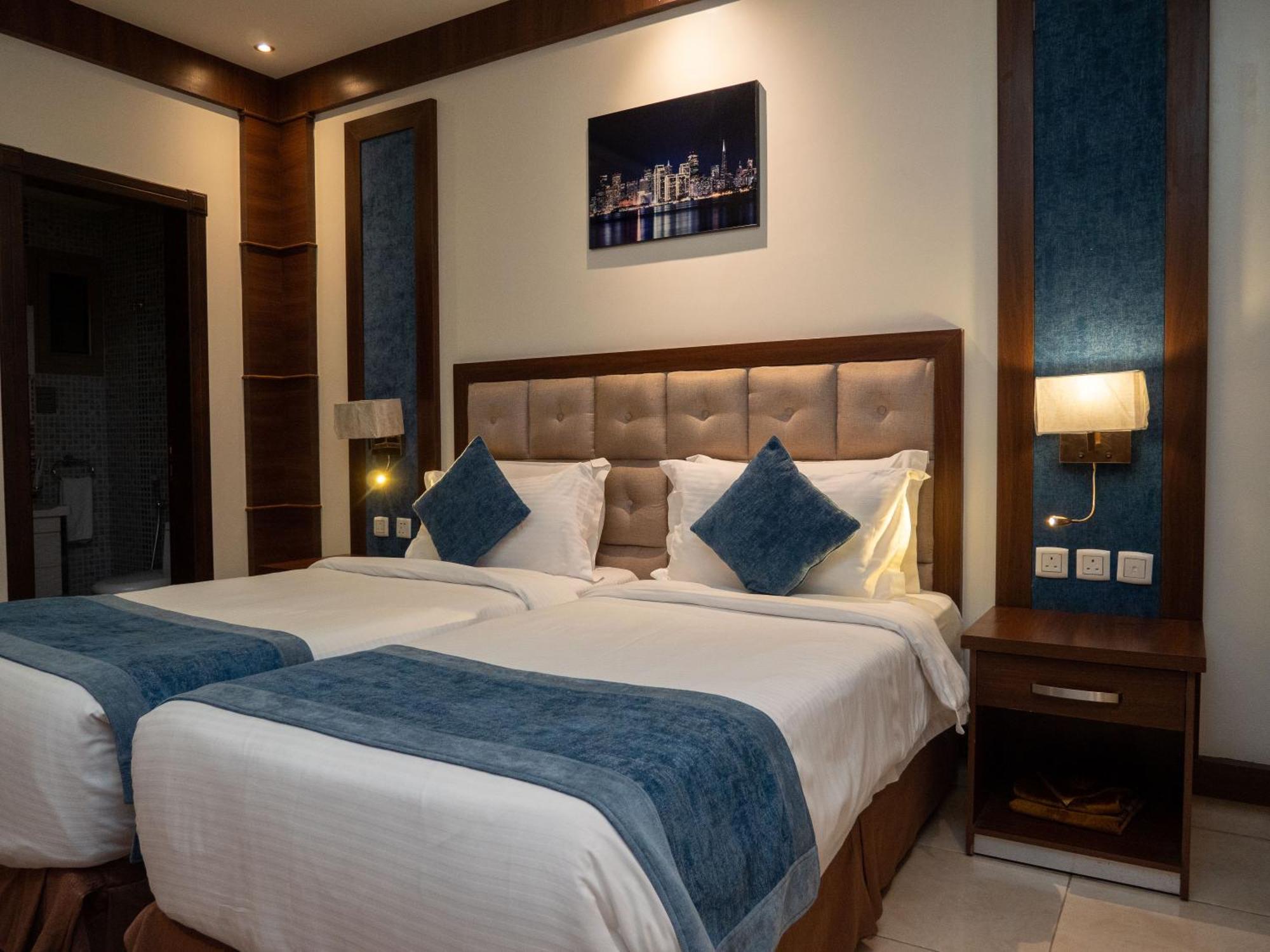 Innyar Hotel Ar Riyad Esterno foto