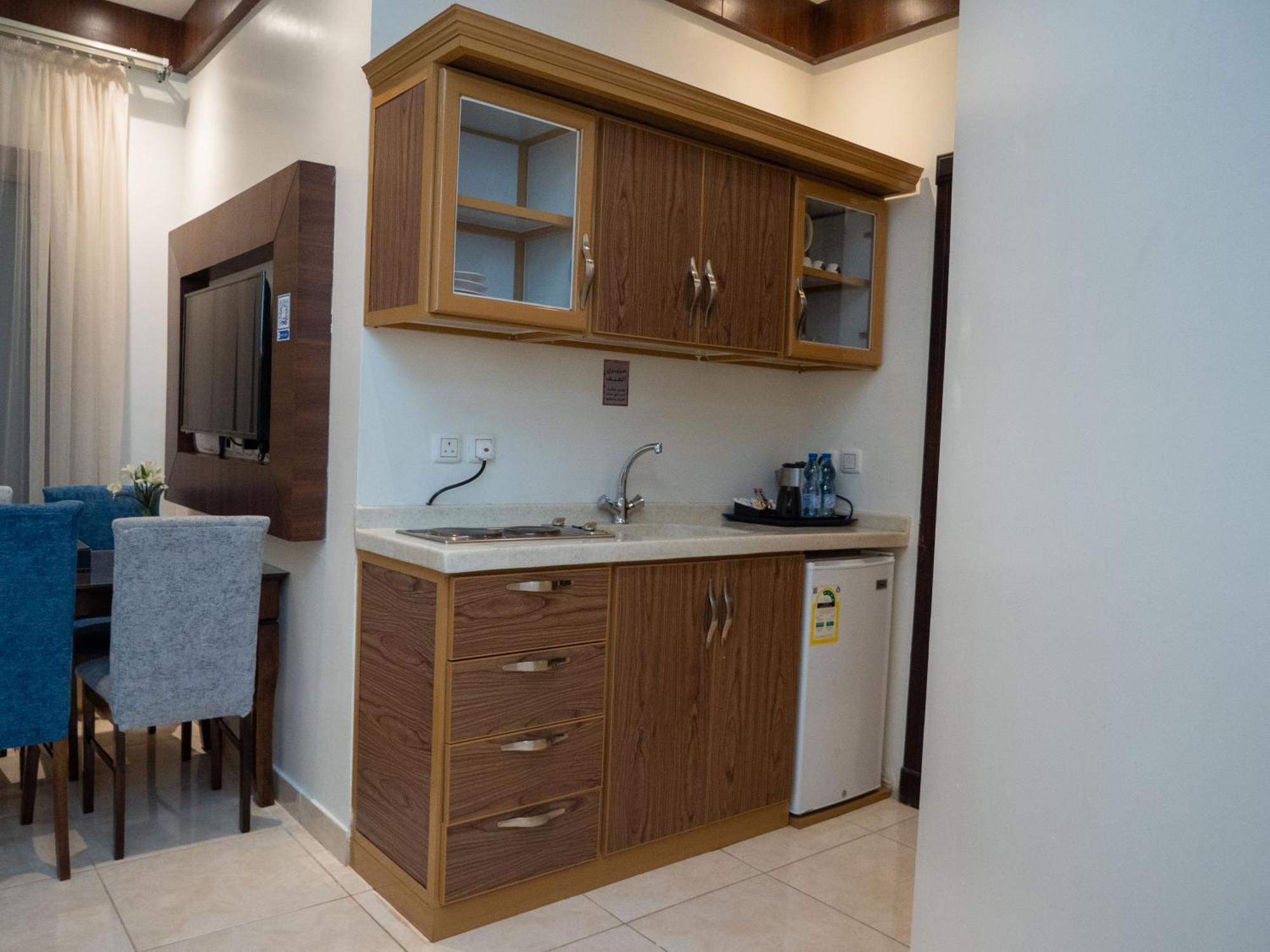 Innyar Hotel Ar Riyad Esterno foto