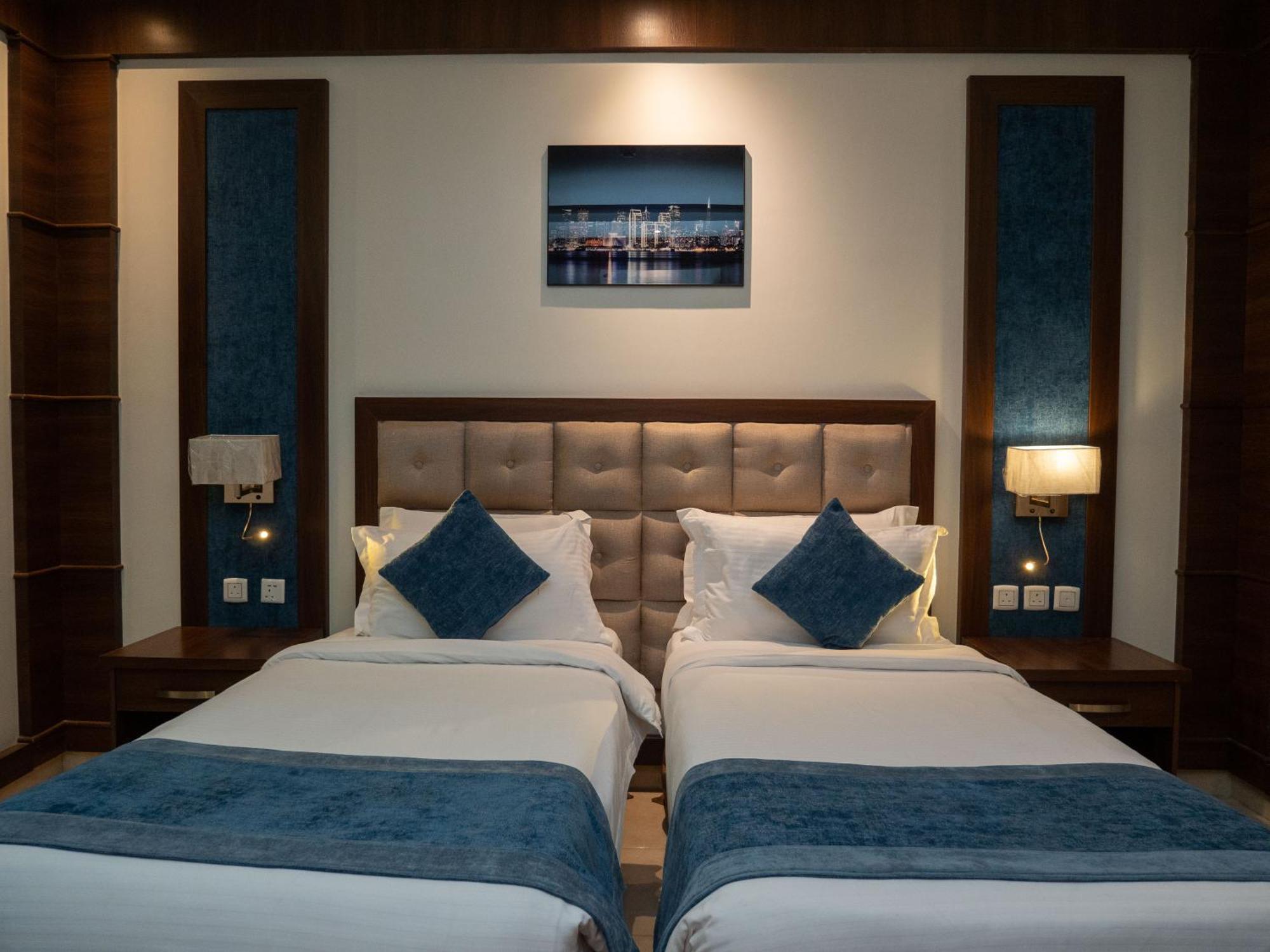 Innyar Hotel Ar Riyad Esterno foto