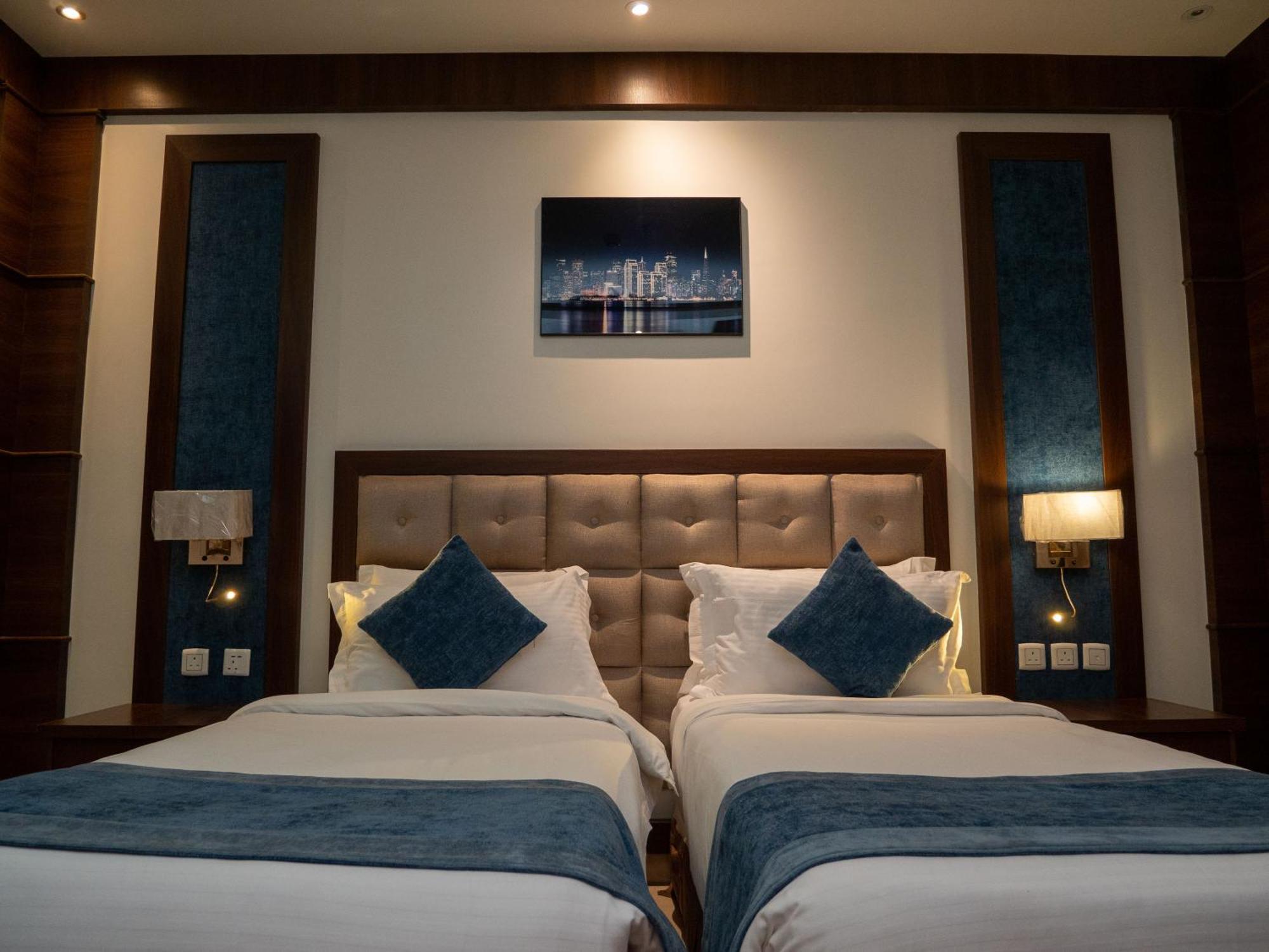 Innyar Hotel Ar Riyad Esterno foto