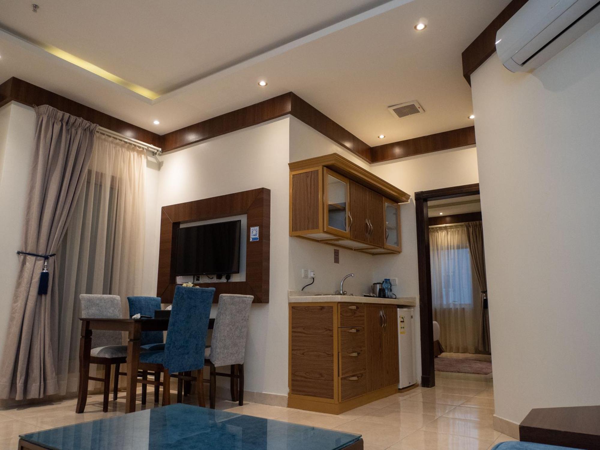 Innyar Hotel Ar Riyad Esterno foto