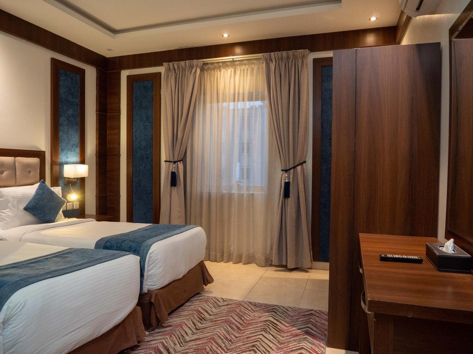 Innyar Hotel Ar Riyad Esterno foto