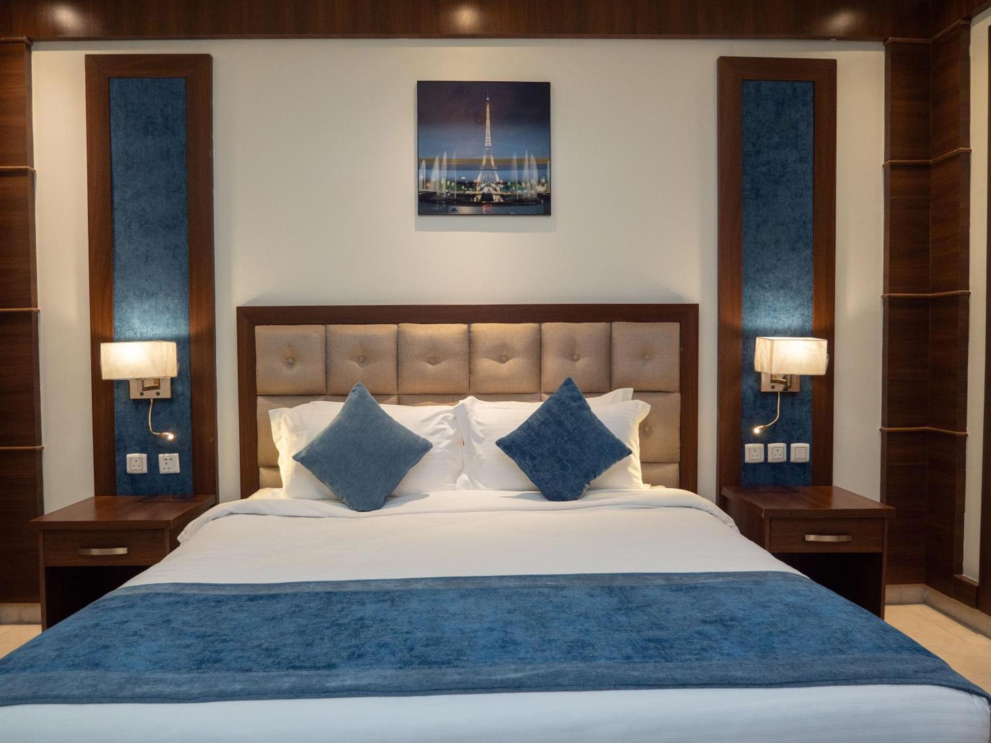 Innyar Hotel Ar Riyad Esterno foto