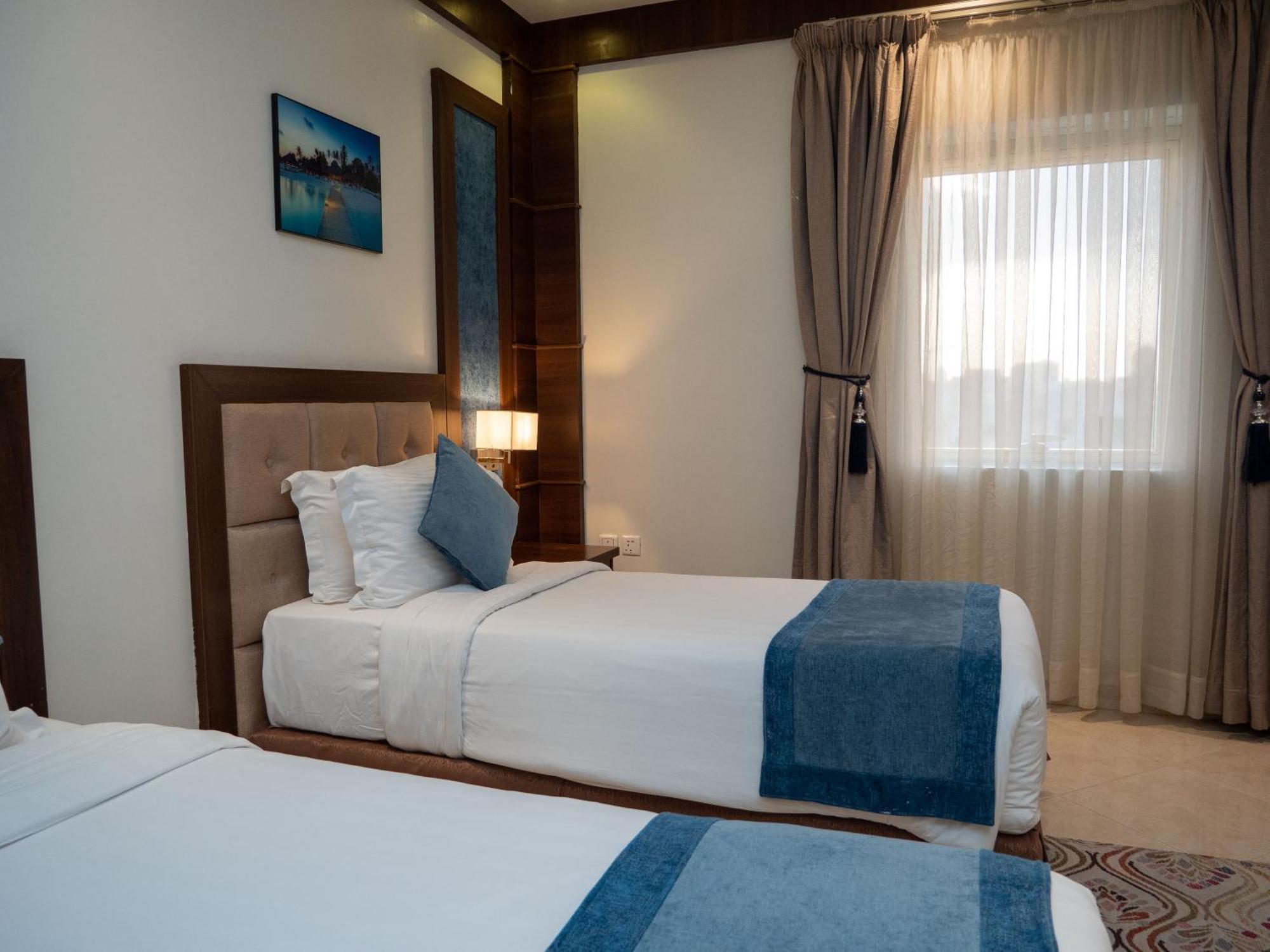 Innyar Hotel Ar Riyad Esterno foto